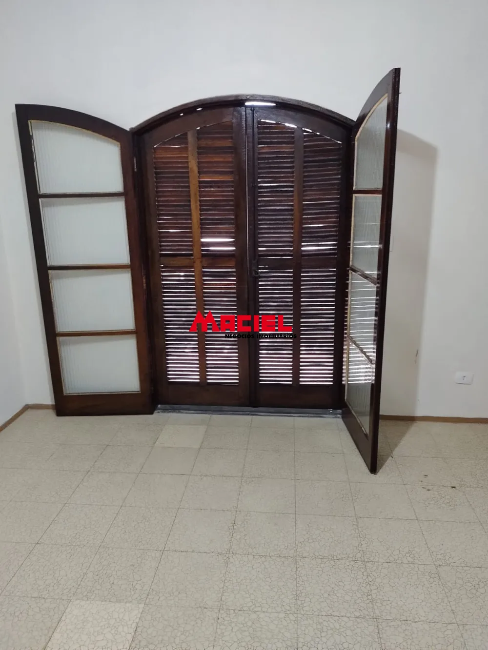 Comprar Comercial / Pr&eacute;dio em S&atilde;o Jos&eacute; dos Campos R$ 1.000.000,00 - Foto 11