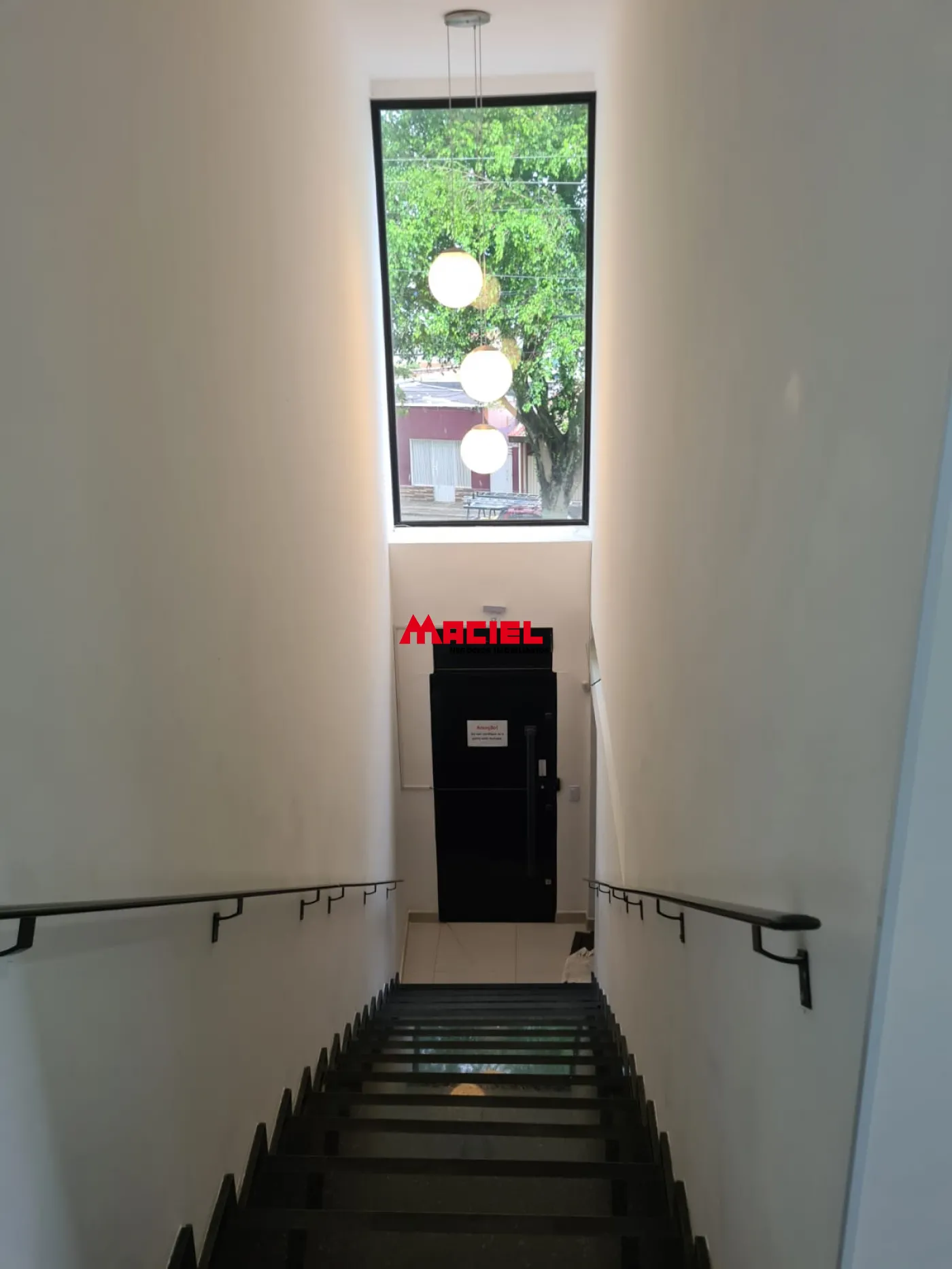 Comprar Comercial / Pr&eacute;dio em S&atilde;o Jos&eacute; dos Campos R$ 885.000,00 - Foto 9