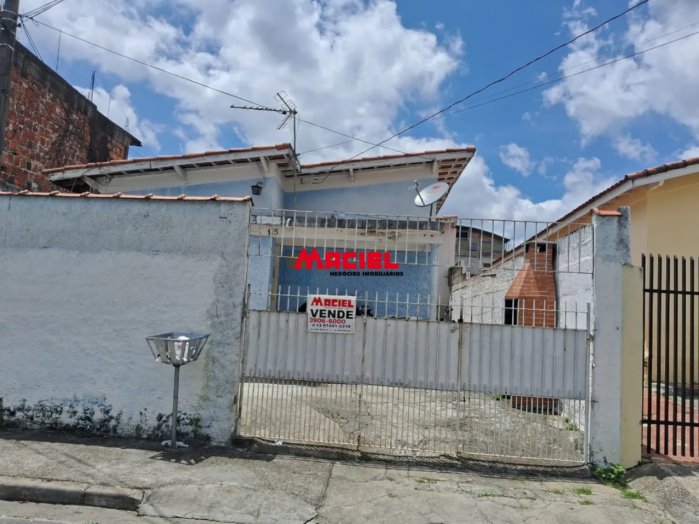 Comprar Casa / Padr&atilde;o em S&atilde;o Jos&eacute; dos Campos R$ 400.000,00 - Foto 2