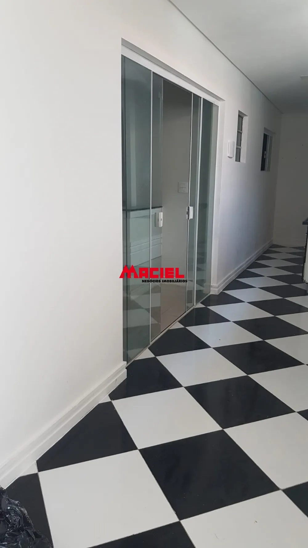 Comprar Casa / Padr&atilde;o em S&atilde;o Jos&eacute; dos Campos R$ 680.000,00 - Foto 2