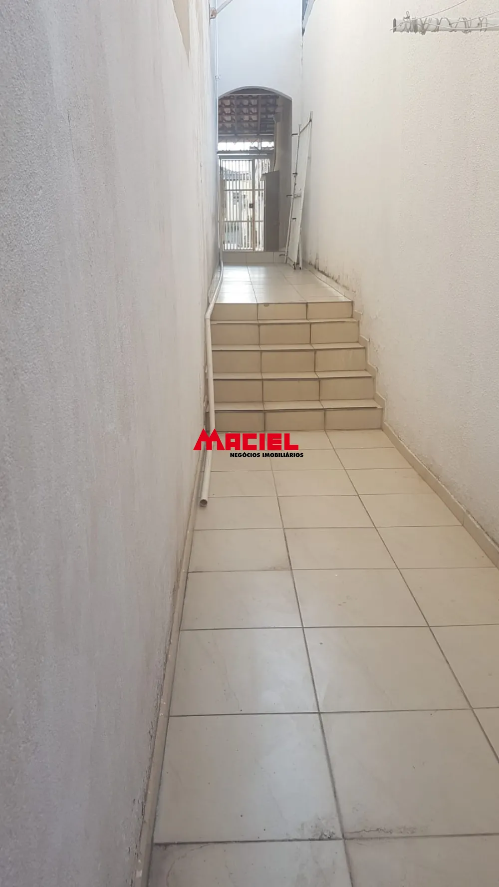 Comprar Casa / Padr&atilde;o em S&atilde;o Jos&eacute; dos Campos R$ 680.000,00 - Foto 5
