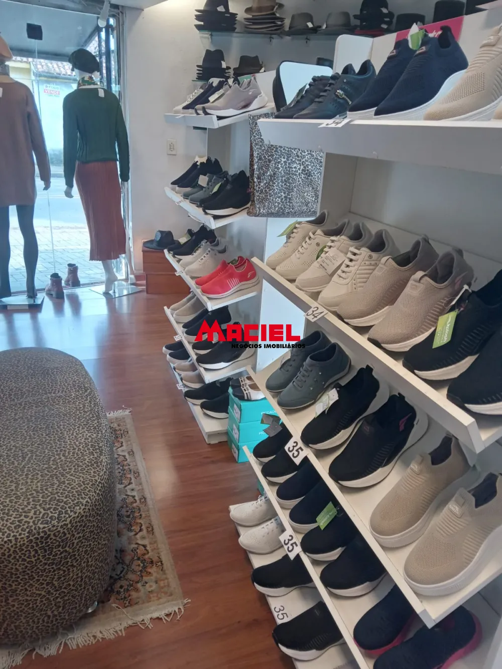 Comprar Comercial / Fundo em S&atilde;o Jos&eacute; dos Campos R$ 110.000,00 - Foto 3