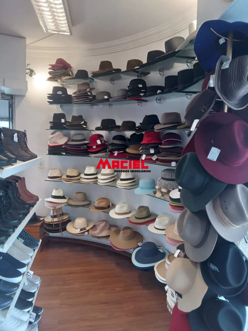 Comprar Comercial / Fundo em S&atilde;o Jos&eacute; dos Campos R$ 110.000,00 - Foto 7