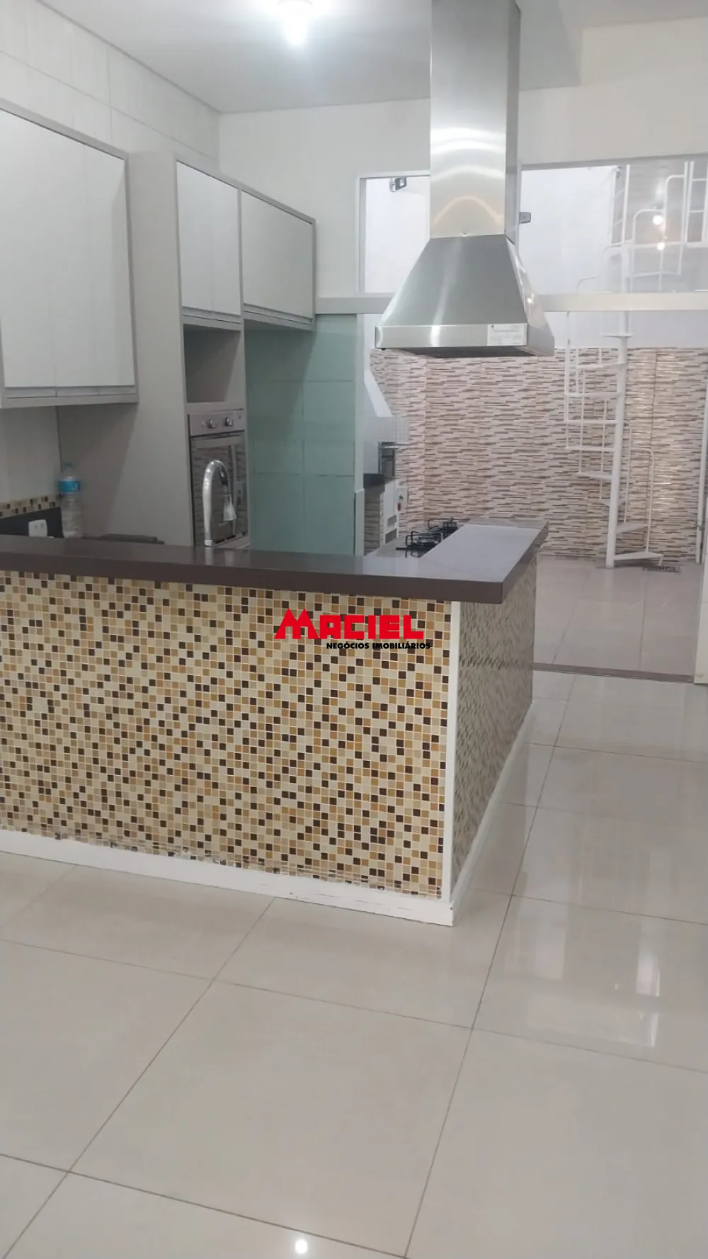 Alugar Comercial / Galp&atilde;o em S&atilde;o Jos&eacute; dos Campos R$ 9.500,00 - Foto 19