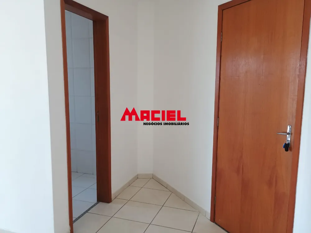 Alugar Apartamento / Padr&atilde;o em S&atilde;o Jos&eacute; dos Campos R$ 1.240,00 - Foto 11