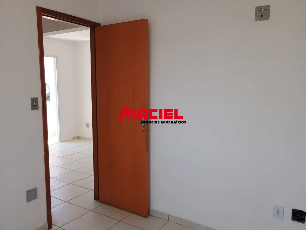 Alugar Apartamento / Padr&atilde;o em S&atilde;o Jos&eacute; dos Campos R$ 1.240,00 - Foto 30