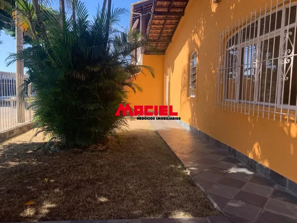 Alugar Casa / Padr&atilde;o em S&atilde;o Jos&eacute; dos Campos R$ 4.300,00 - Foto 7