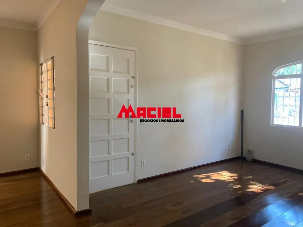 Alugar Casa / Padr&atilde;o em S&atilde;o Jos&eacute; dos Campos R$ 4.300,00 - Foto 11