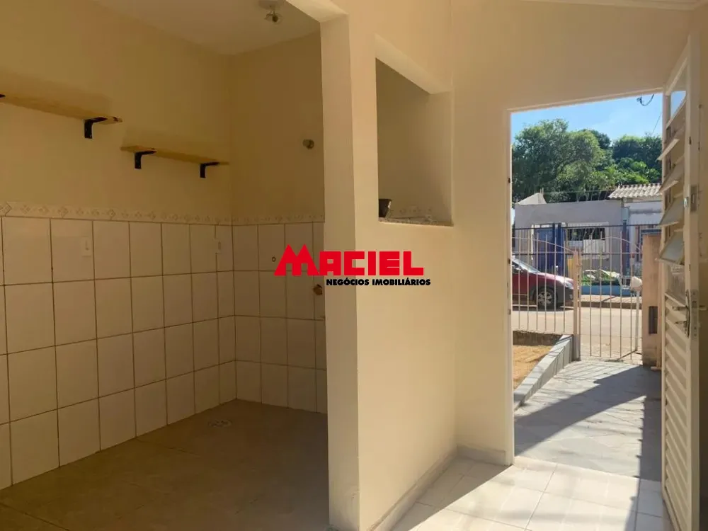 Alugar Casa / Padr&atilde;o em S&atilde;o Jos&eacute; dos Campos R$ 4.300,00 - Foto 16