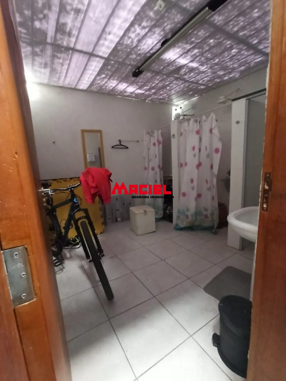 Comprar Comercial / Galp&atilde;o em S&atilde;o Jos&eacute; dos Campos R$ 1.500.000,00 - Foto 2