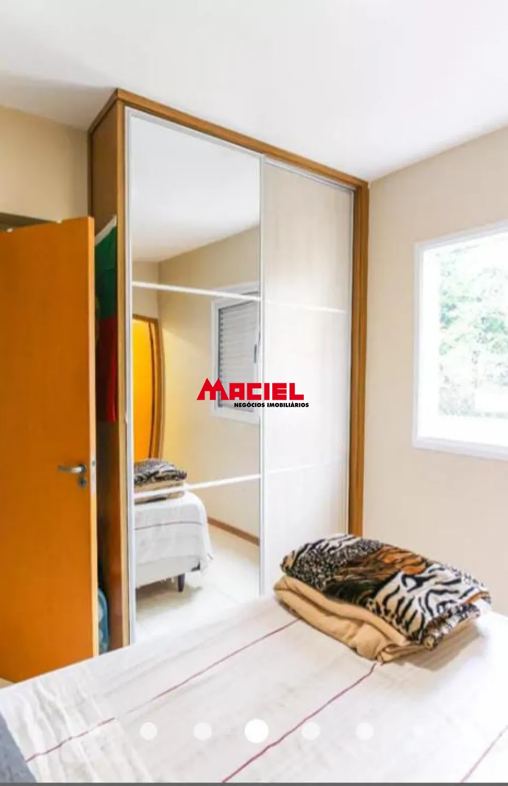 Alugar Apartamento / Padr&atilde;o em S&atilde;o Jos&eacute; dos Campos R$ 3.200,00 - Foto 36