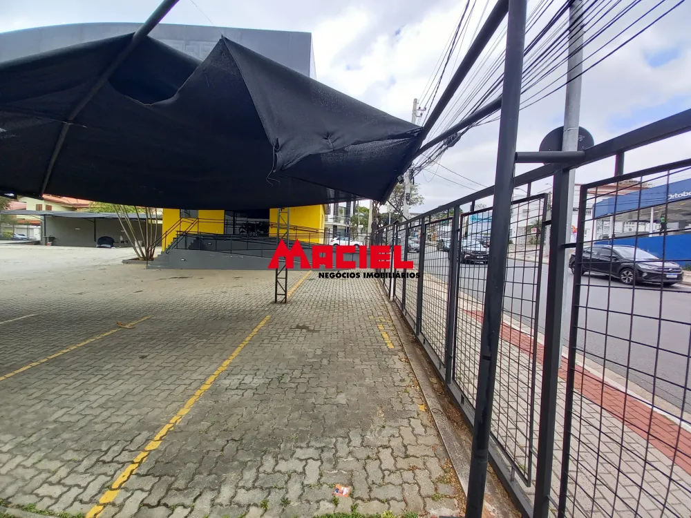 Alugar Comercial / Ponto Comercial em S&atilde;o Jos&eacute; dos Campos R$ 30.000,00 - Foto 8