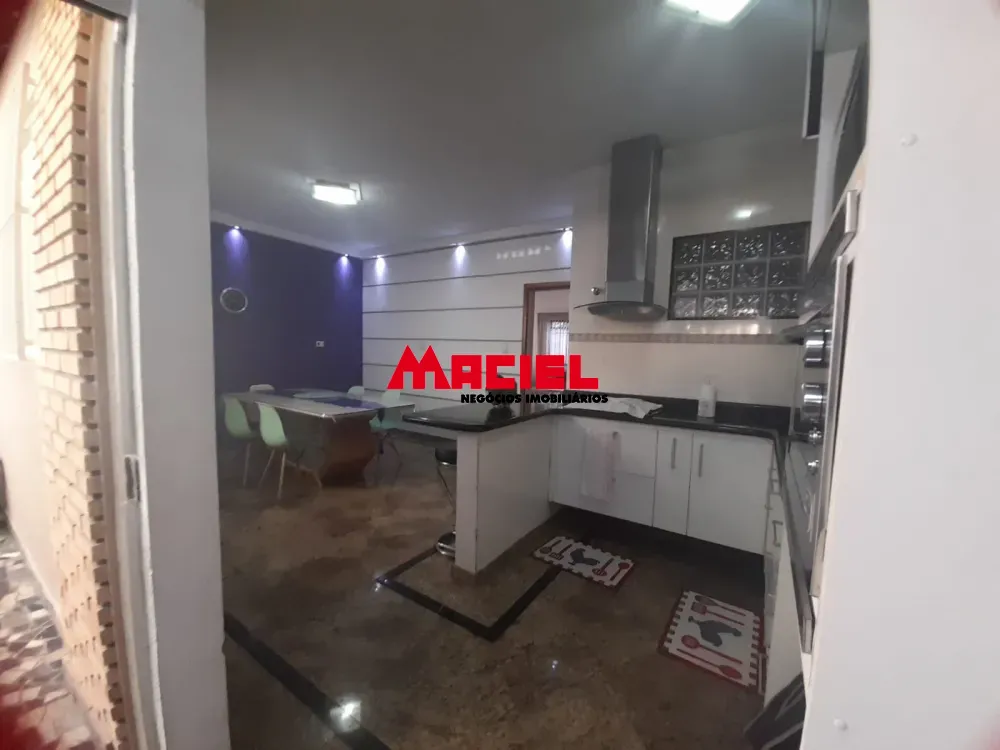 Alugar Casa / Padr&atilde;o em S&atilde;o Jos&eacute; dos Campos R$ 8.000,00 - Foto 6