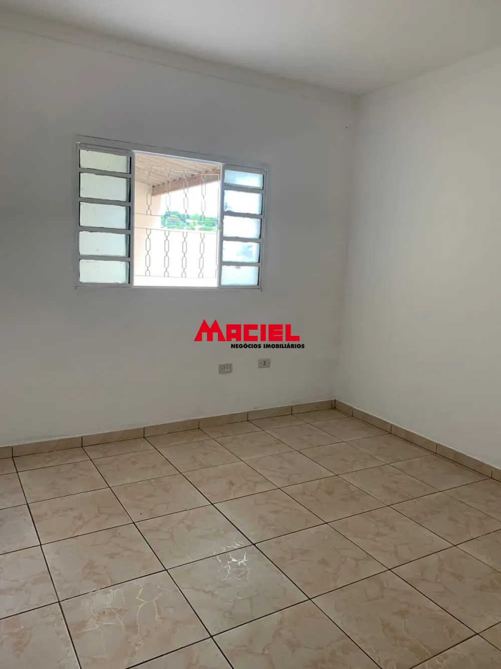 Comprar Casa / Sobrado em S&atilde;o Jos&eacute; dos Campos R$ 350.000,00 - Foto 4