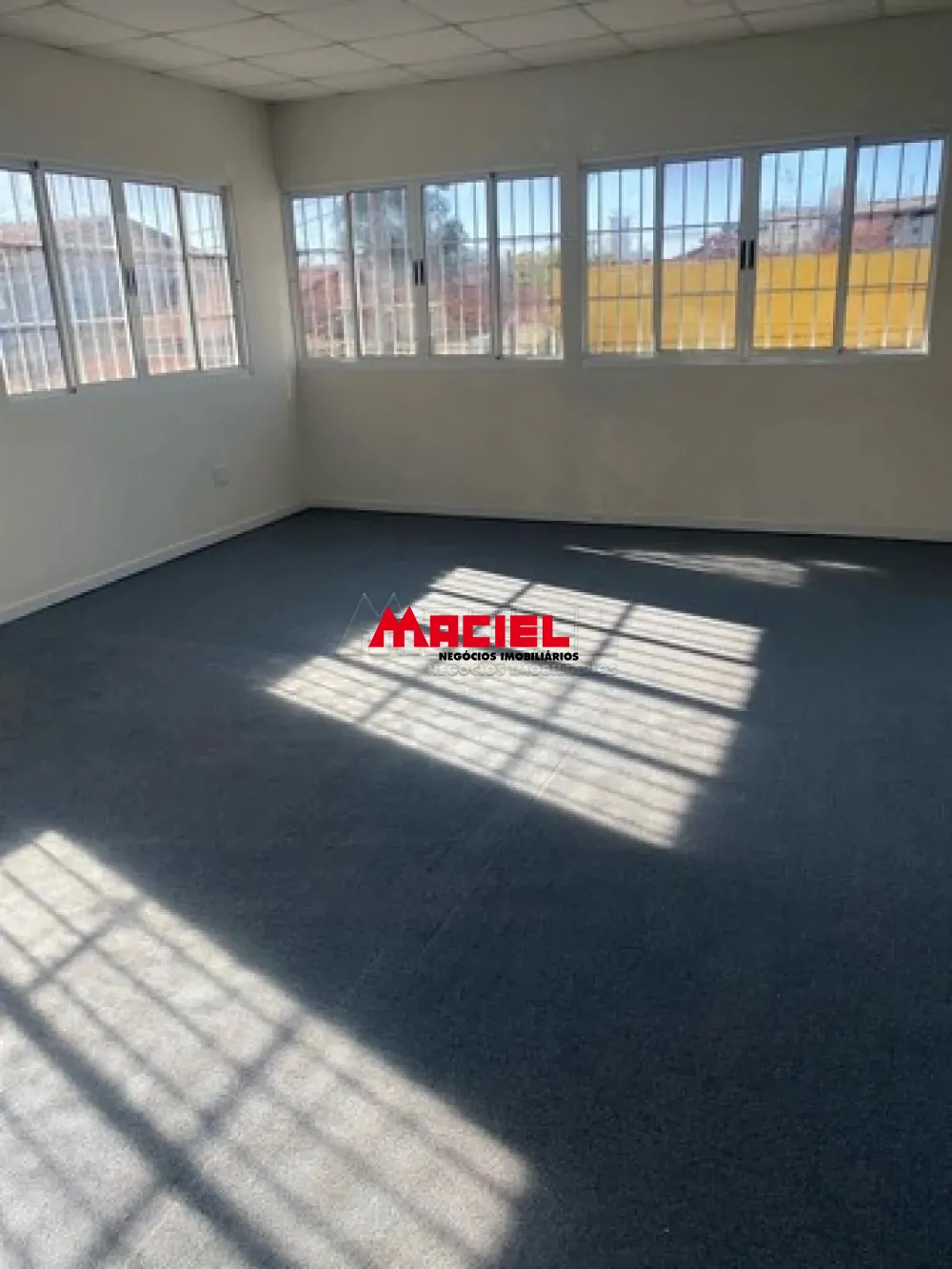 Alugar Comercial / Ponto Comercial em S&atilde;o Jos&eacute; dos Campos R$ 8.000,00 - Foto 11