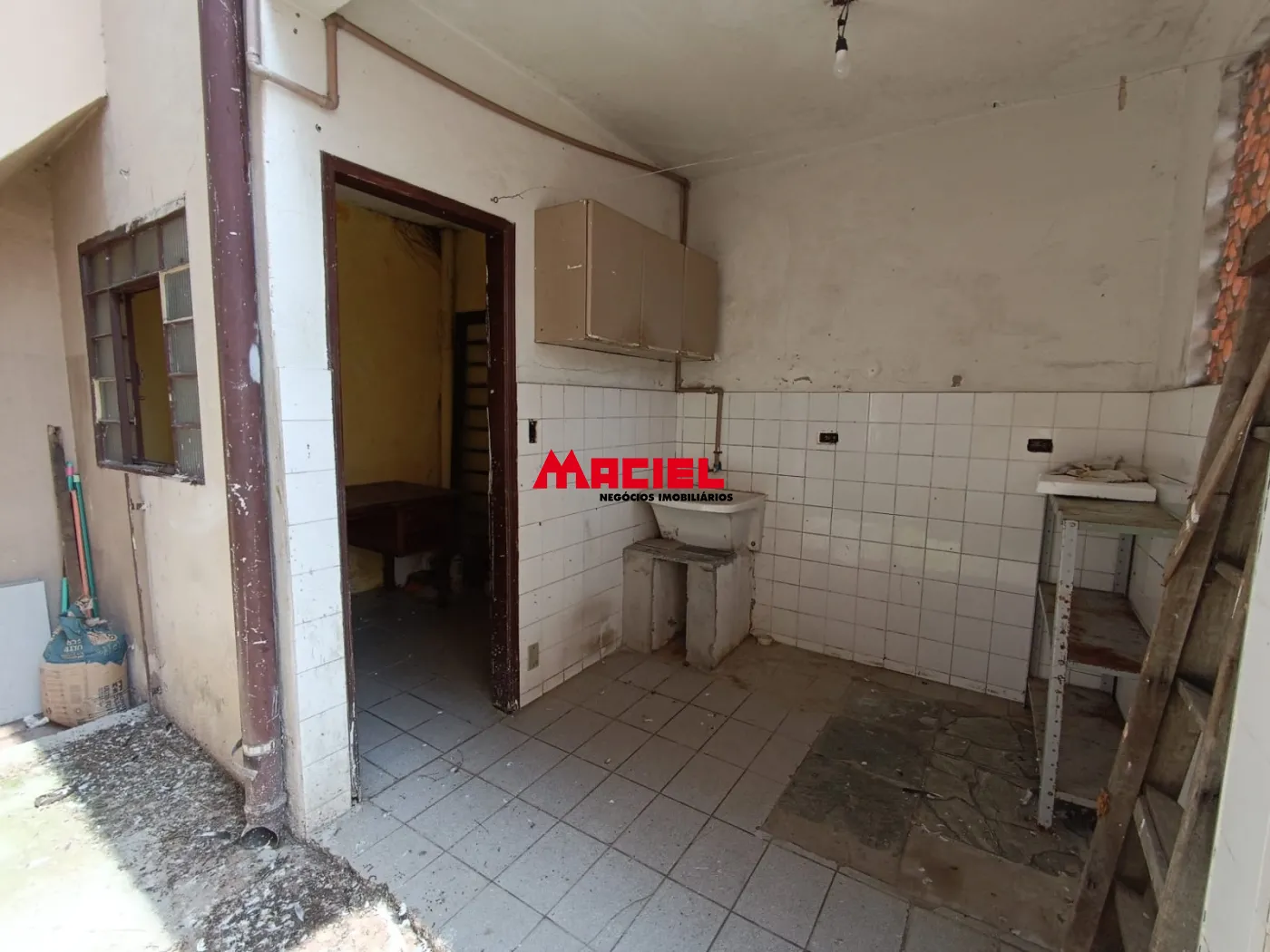 Alugar Casa / Padr&atilde;o em S&atilde;o Jos&eacute; dos Campos R$ 2.500,00 - Foto 11