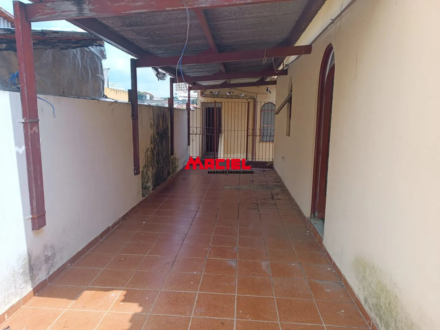 Alugar Casa / Padr&atilde;o em S&atilde;o Jos&eacute; dos Campos R$ 2.500,00 - Foto 4