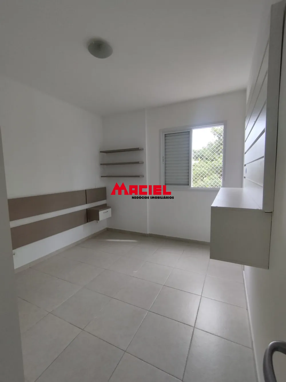 Alugar Apartamento / Padr&atilde;o em S&atilde;o Jos&eacute; dos Campos R$ 3.600,00 - Foto 10