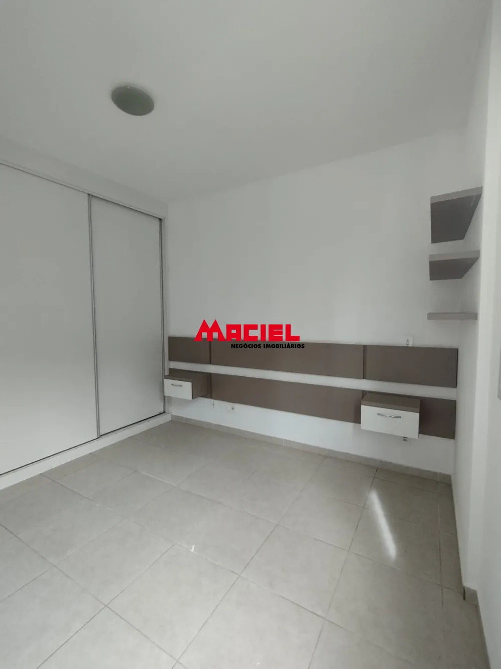 Alugar Apartamento / Padr&atilde;o em S&atilde;o Jos&eacute; dos Campos R$ 3.600,00 - Foto 11