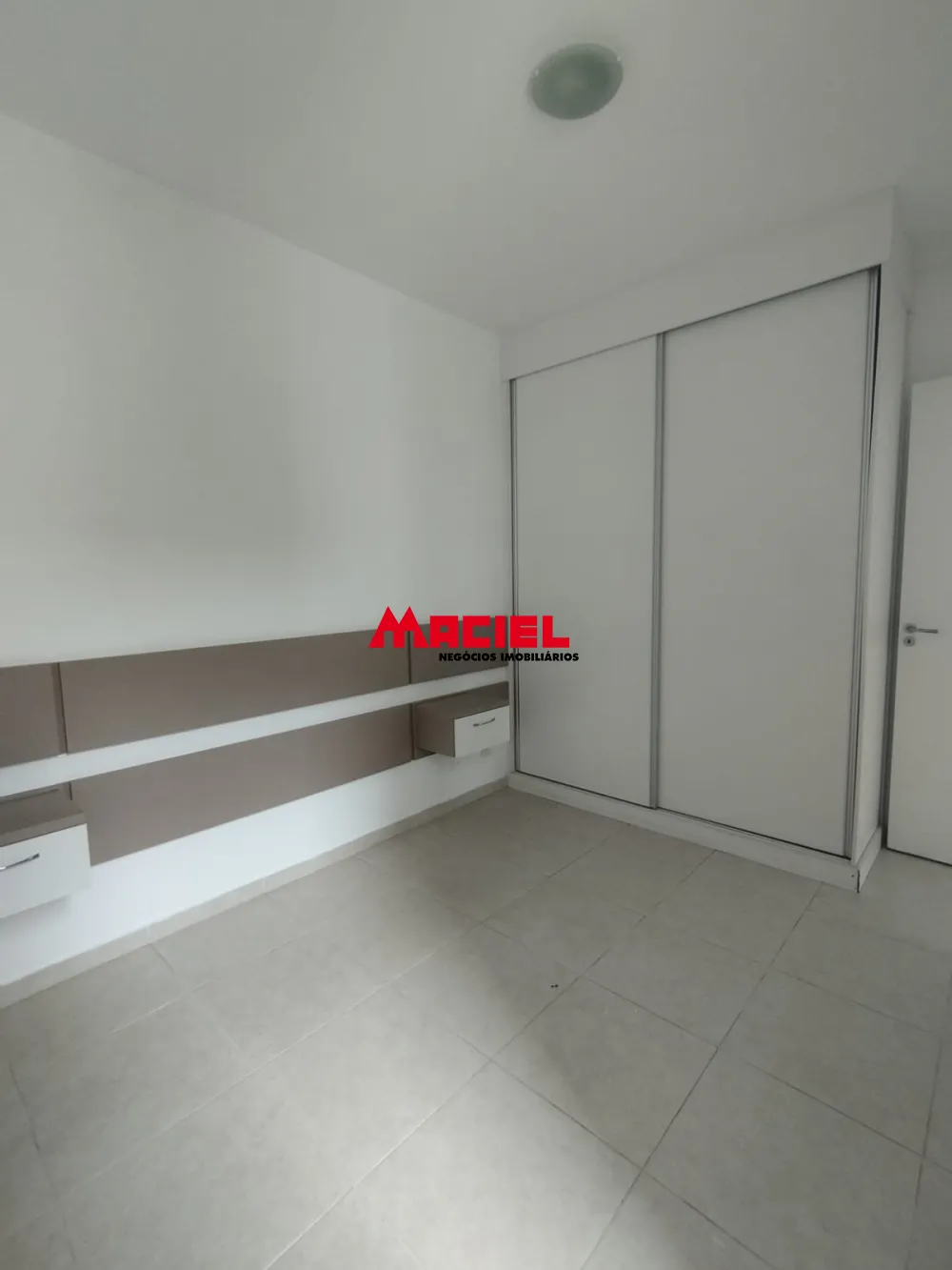 Alugar Apartamento / Padr&atilde;o em S&atilde;o Jos&eacute; dos Campos R$ 3.600,00 - Foto 12