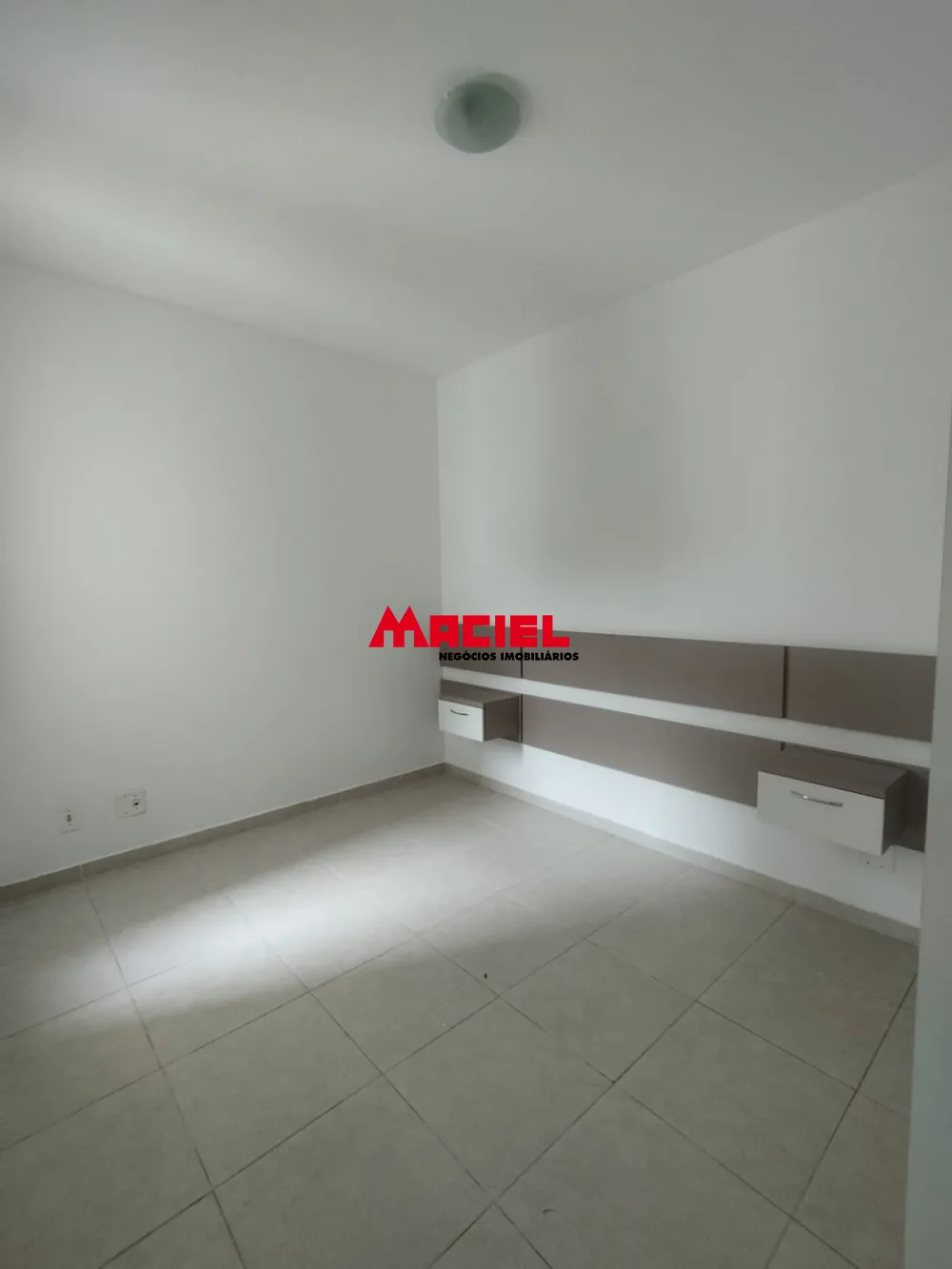 Alugar Apartamento / Padr&atilde;o em S&atilde;o Jos&eacute; dos Campos R$ 3.600,00 - Foto 13