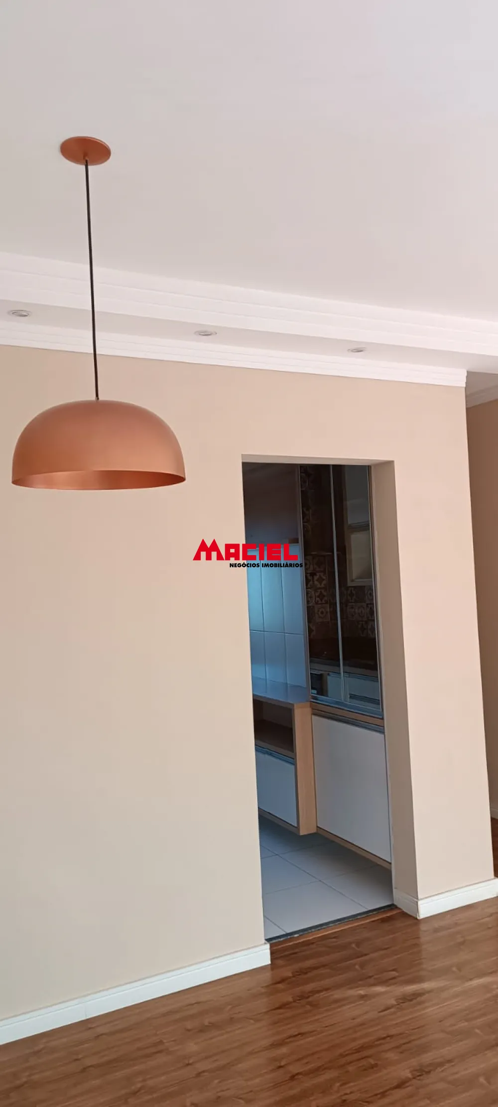 Alugar Apartamento / Padr&atilde;o em S&atilde;o Jos&eacute; dos Campos R$ 2.000,00 - Foto 2