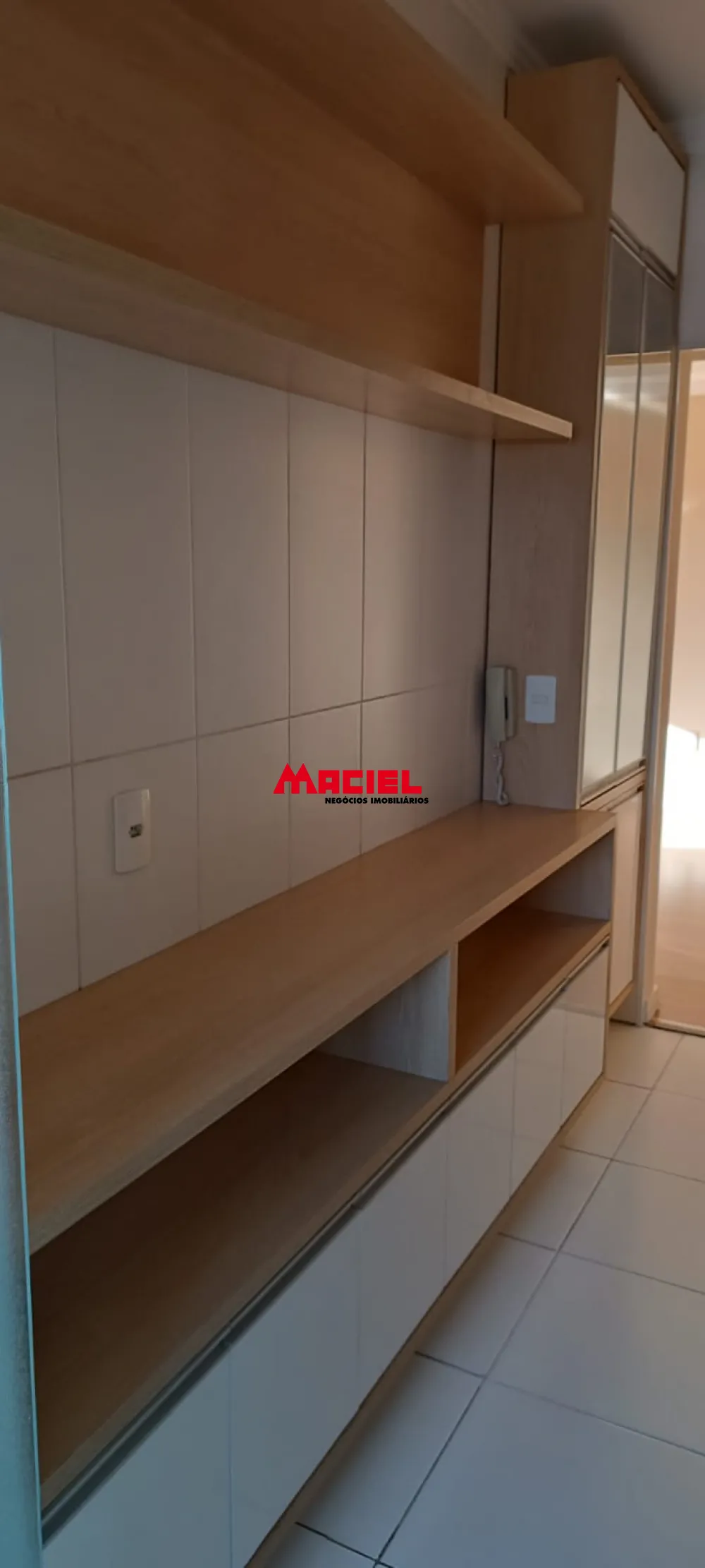 Alugar Apartamento / Padr&atilde;o em S&atilde;o Jos&eacute; dos Campos R$ 2.000,00 - Foto 7