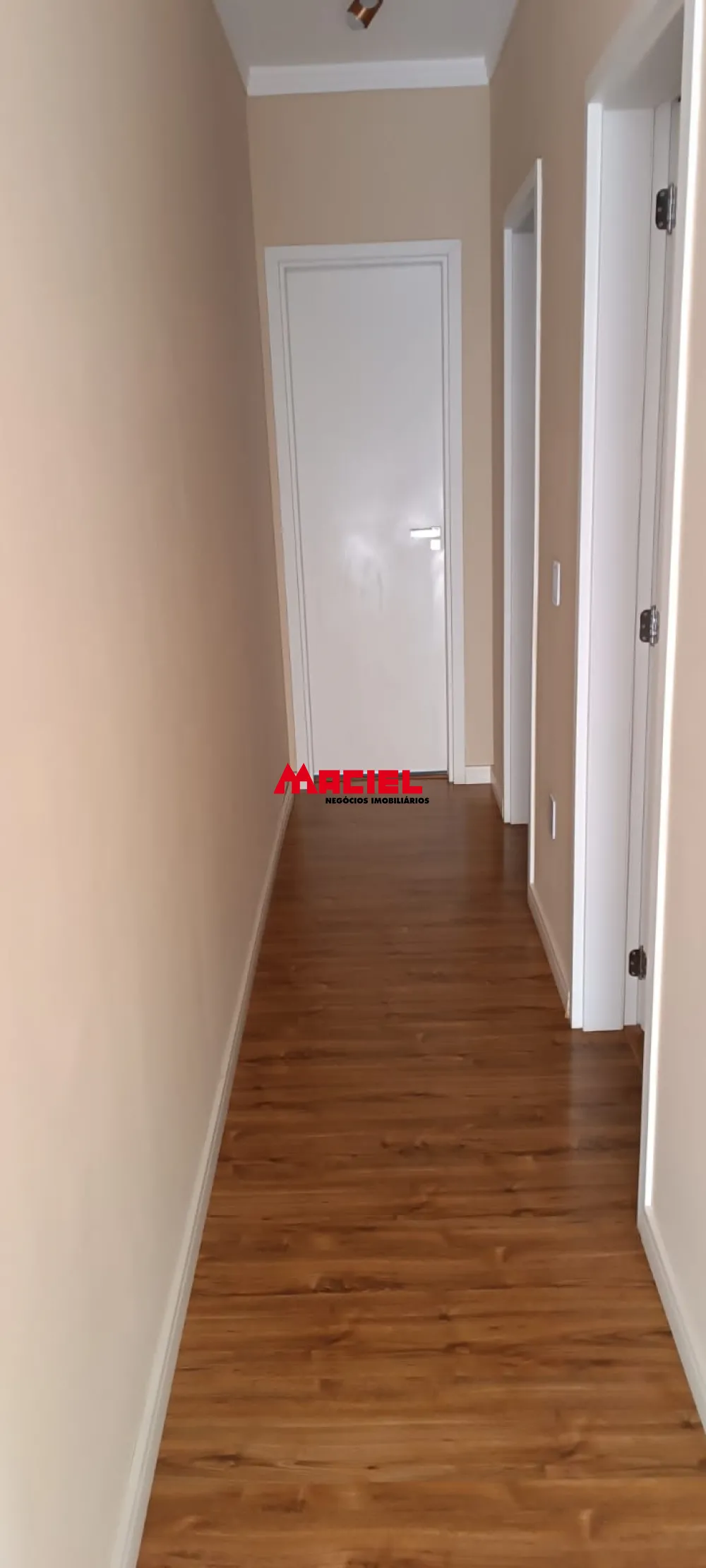 Alugar Apartamento / Padr&atilde;o em S&atilde;o Jos&eacute; dos Campos R$ 2.000,00 - Foto 8