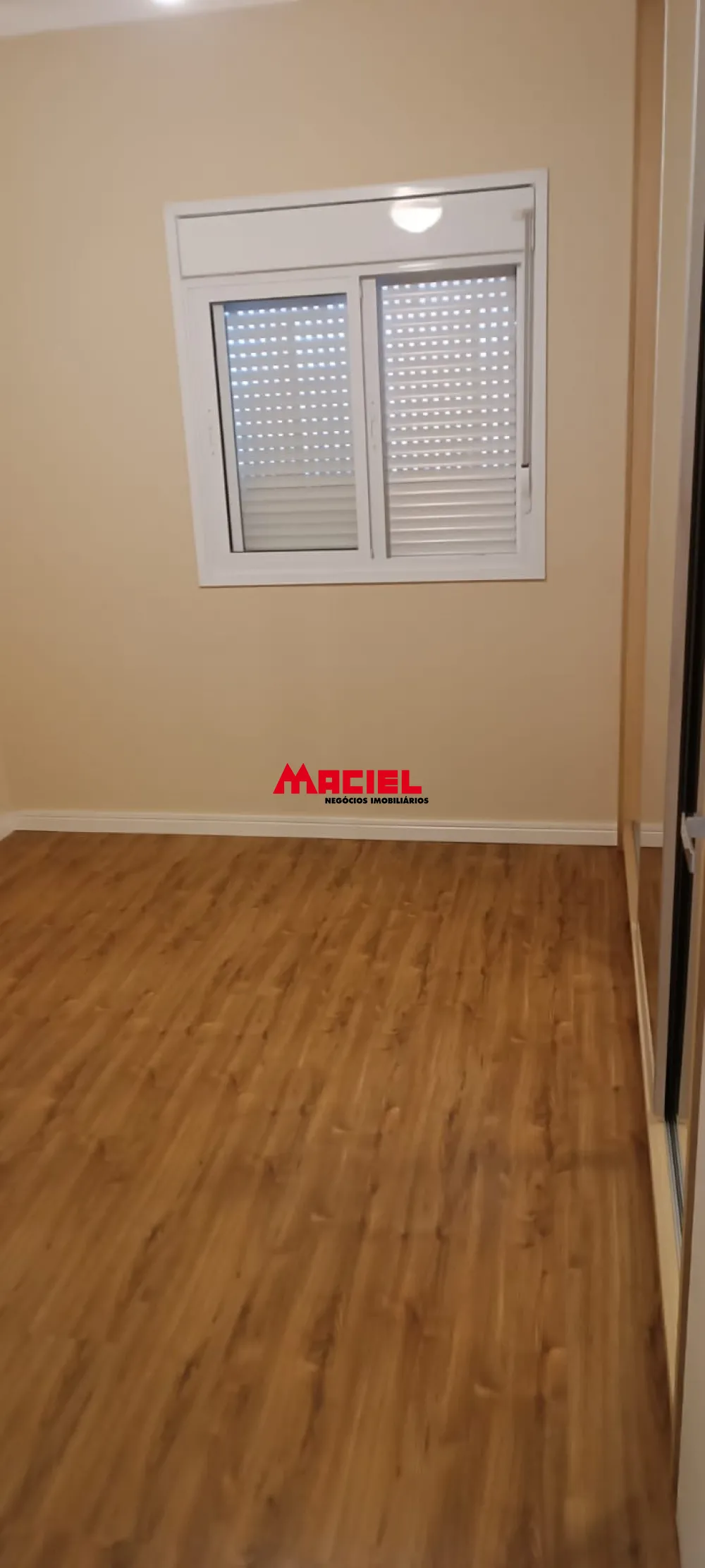 Alugar Apartamento / Padr&atilde;o em S&atilde;o Jos&eacute; dos Campos R$ 2.000,00 - Foto 11