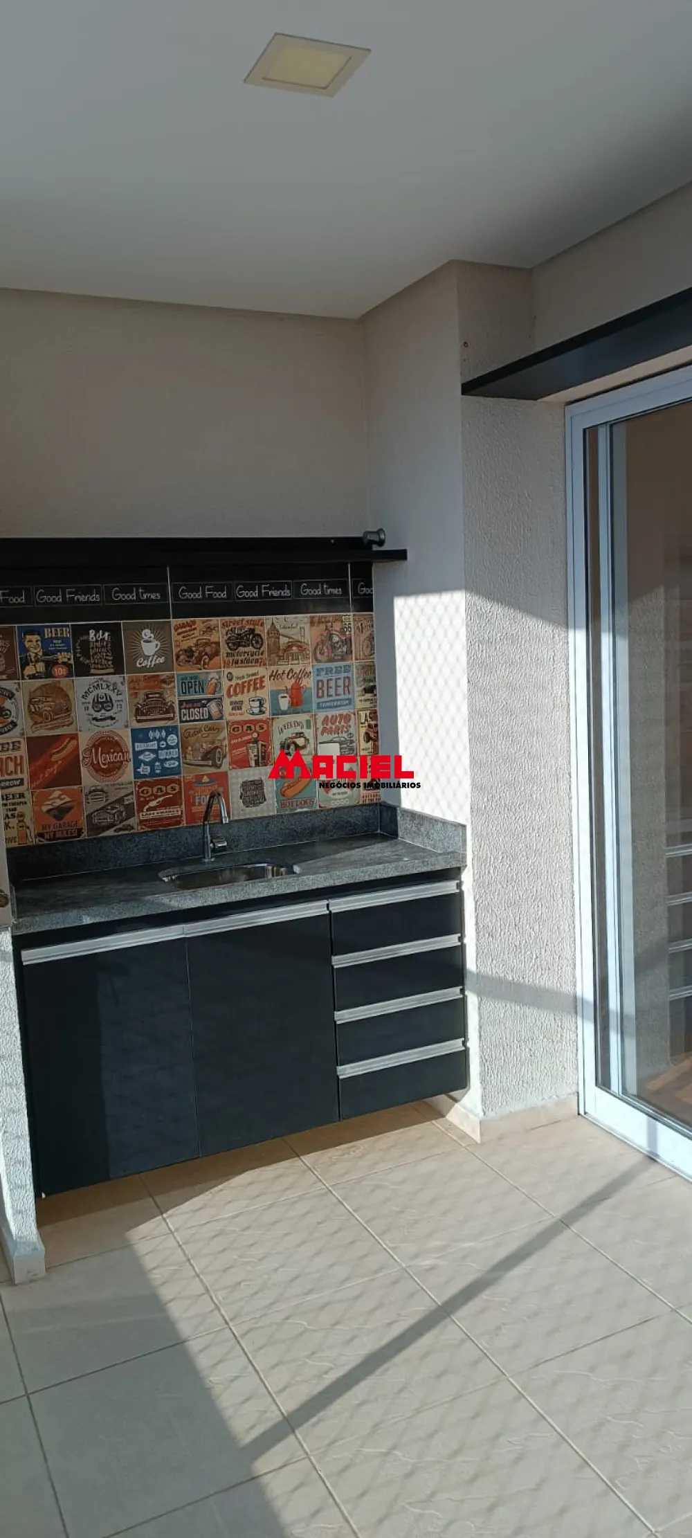 Alugar Apartamento / Padr&atilde;o em S&atilde;o Jos&eacute; dos Campos R$ 2.000,00 - Foto 19