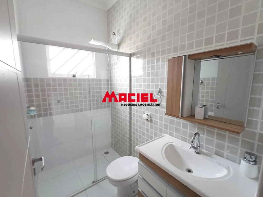 Alugar Casa / Sobrado em S&atilde;o Jos&eacute; dos Campos R$ 3.500,00 - Foto 12