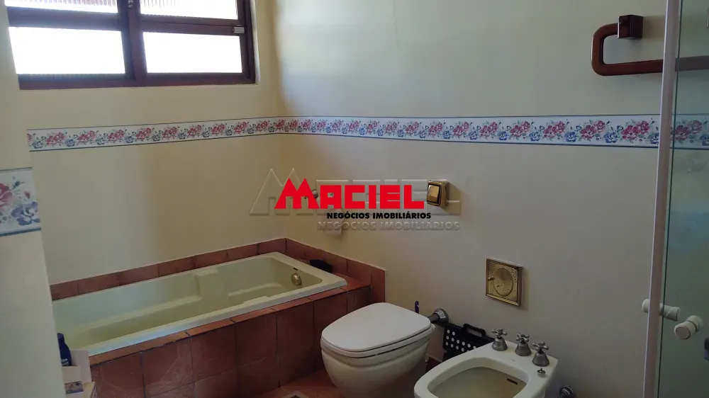 Comprar Casa / Sobrado em S&atilde;o Jos&eacute; dos Campos - Foto 35