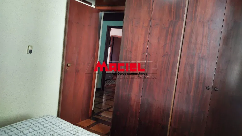 Comprar Casa / Sobrado em S&atilde;o Jos&eacute; dos Campos - Foto 22