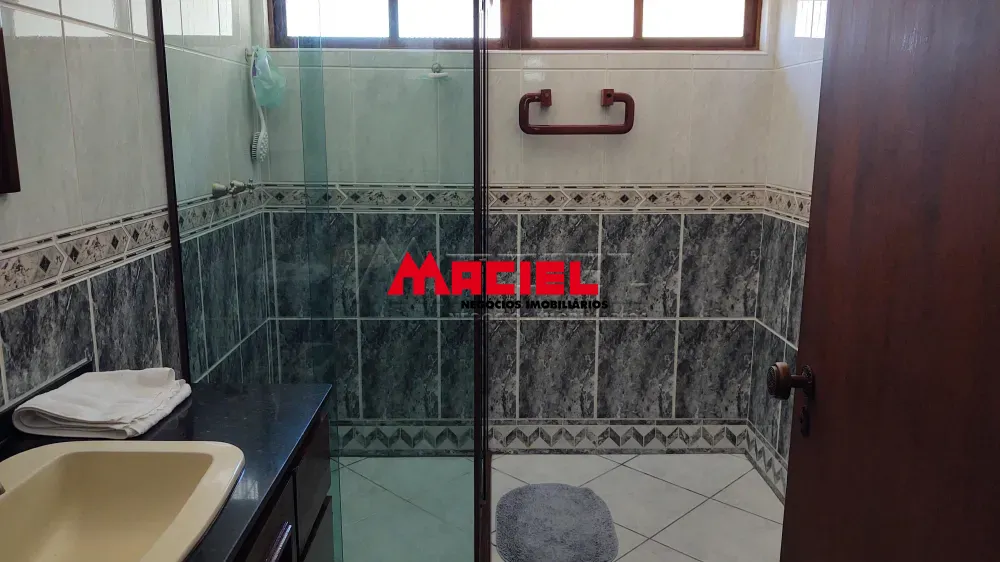 Comprar Casa / Sobrado em S&atilde;o Jos&eacute; dos Campos - Foto 32