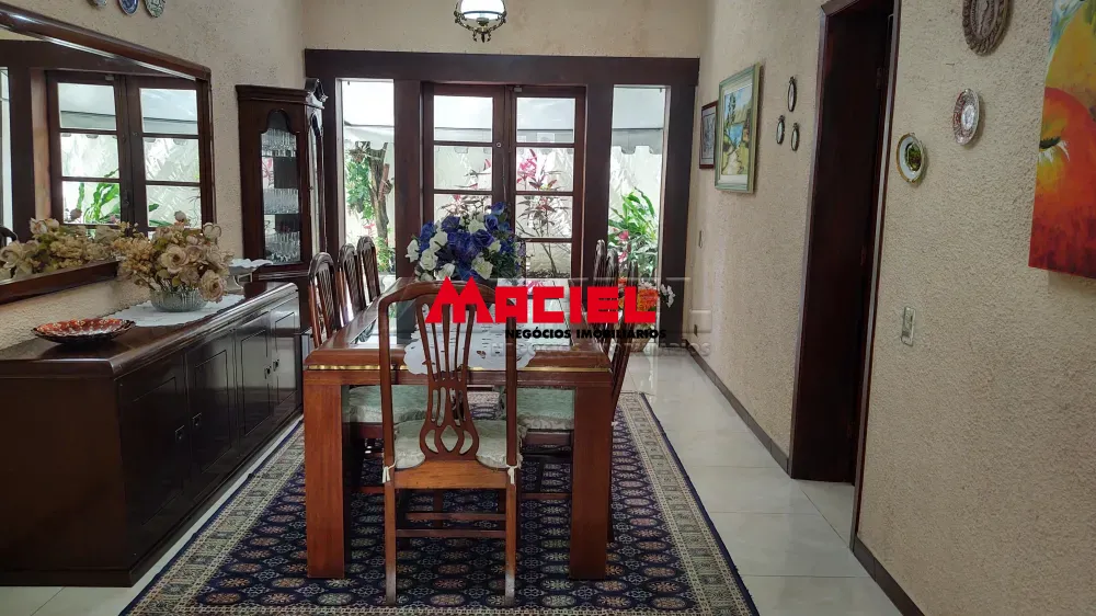 Comprar Casa / Sobrado em S&atilde;o Jos&eacute; dos Campos - Foto 14