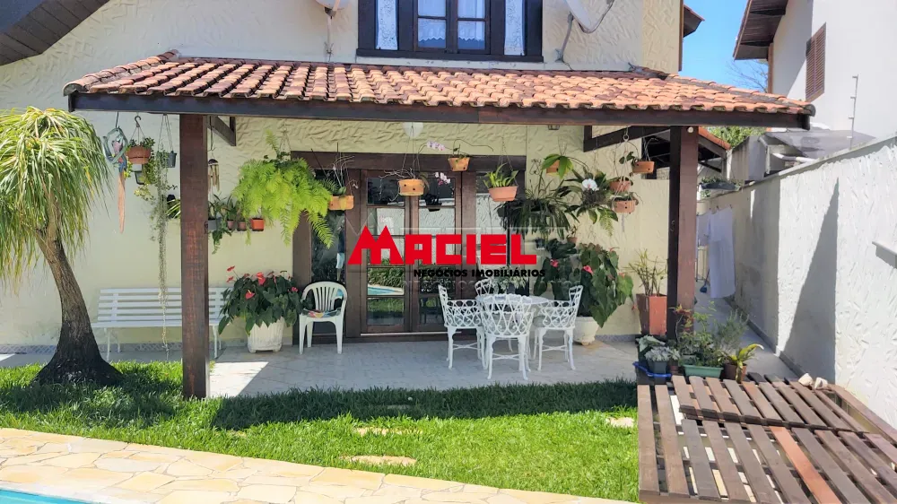 Comprar Casa / Sobrado em S&atilde;o Jos&eacute; dos Campos - Foto 3