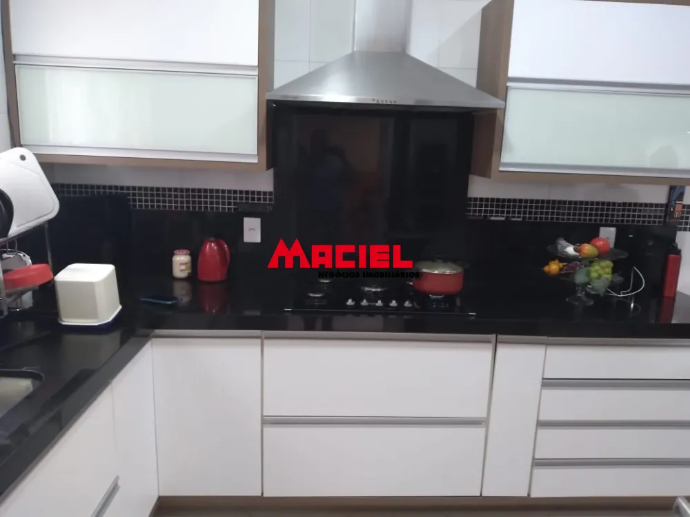 Comprar Casa / Sobrado em S&atilde;o Jos&eacute; dos Campos R$ 695.000,00 - Foto 9