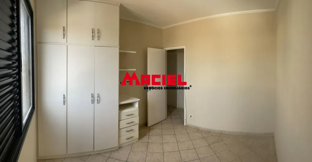 Alugar Apartamento / Padr&atilde;o em S&atilde;o Jos&eacute; dos Campos R$ 4.000,00 - Foto 1