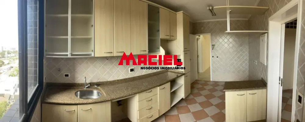 Alugar Apartamento / Padr&atilde;o em S&atilde;o Jos&eacute; dos Campos R$ 4.000,00 - Foto 31