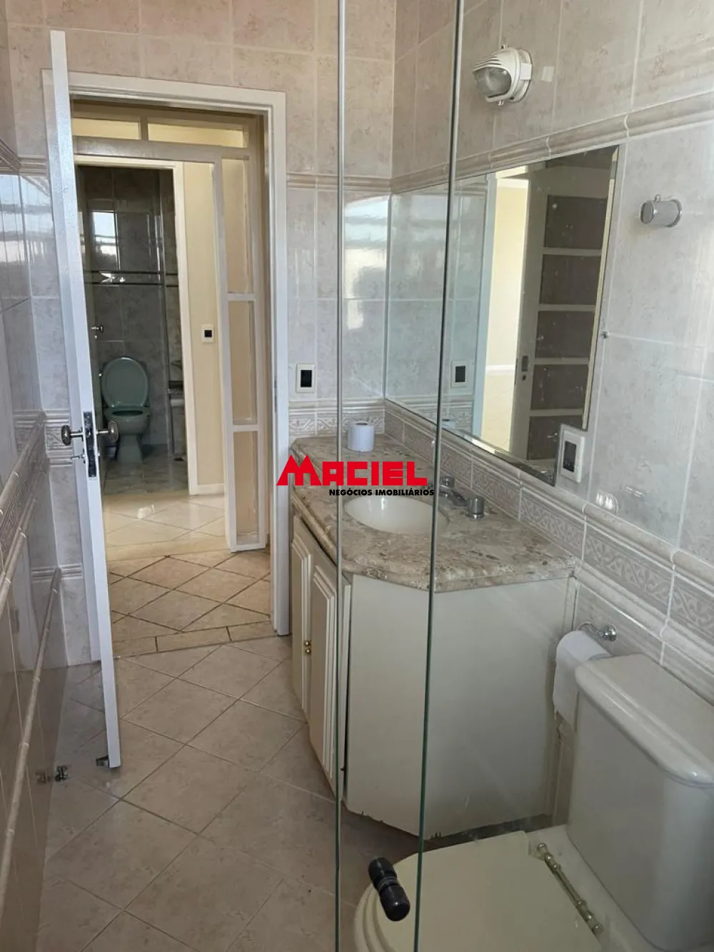 Alugar Apartamento / Padr&atilde;o em S&atilde;o Jos&eacute; dos Campos R$ 4.000,00 - Foto 40