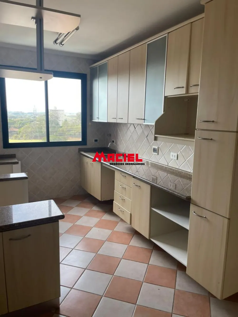 Alugar Apartamento / Padr&atilde;o em S&atilde;o Jos&eacute; dos Campos R$ 4.000,00 - Foto 46