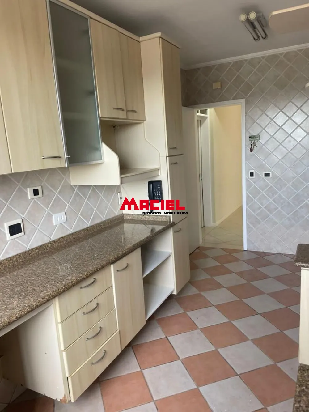 Alugar Apartamento / Padr&atilde;o em S&atilde;o Jos&eacute; dos Campos R$ 4.000,00 - Foto 50