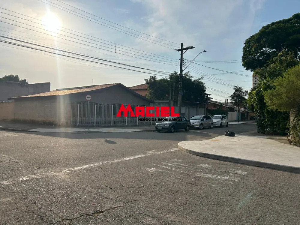 Comprar Casa / Padr&atilde;o em S&atilde;o Jos&eacute; dos Campos R$ 1.600.000,00 - Foto 3