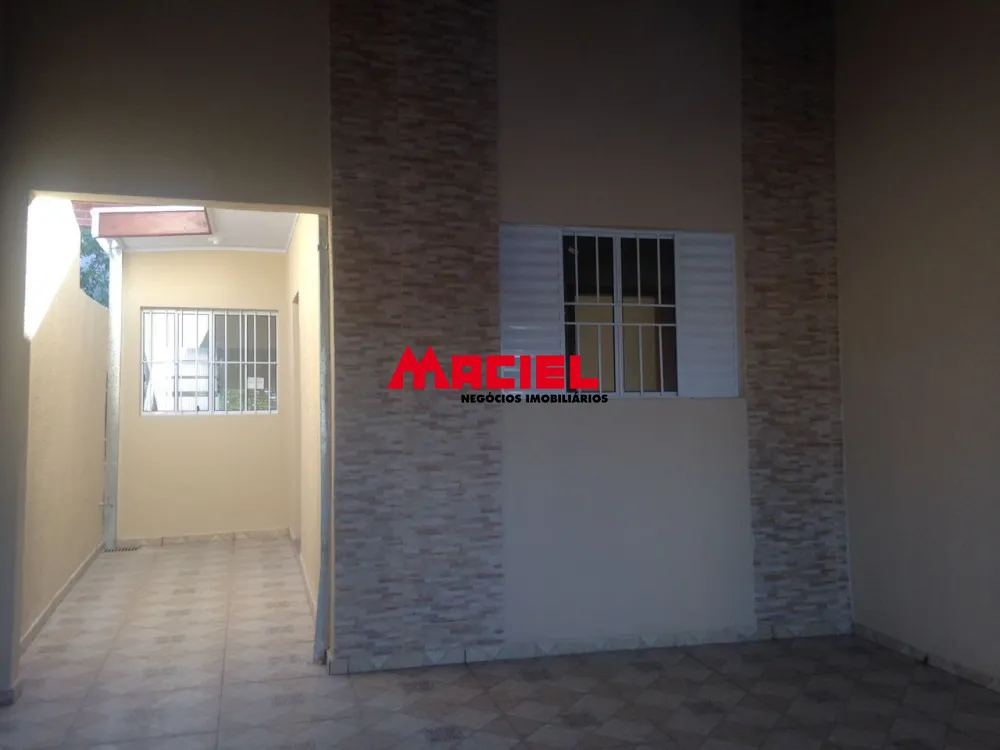 Alugar Casa / Padr&atilde;o em S&atilde;o Jos&eacute; dos Campos R$ 1.400,00 - Foto 1