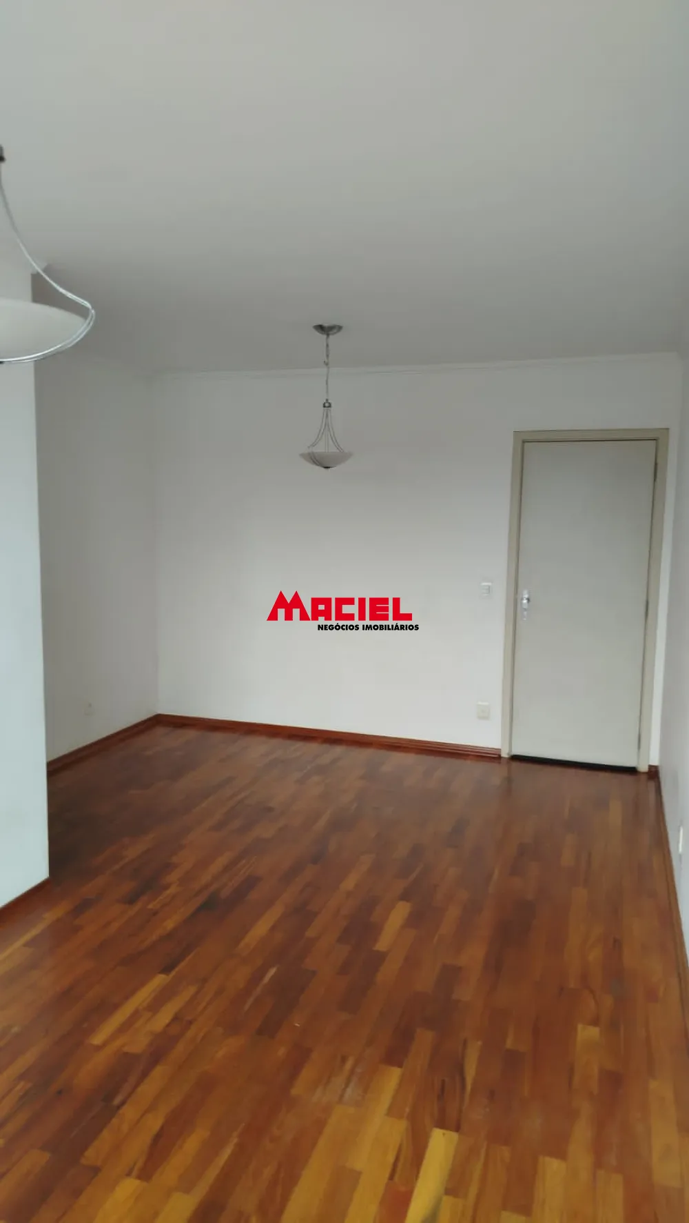 Comprar Apartamento / Padr&atilde;o em S&atilde;o Jos&eacute; dos Campos R$ 383.000,00 - Foto 2