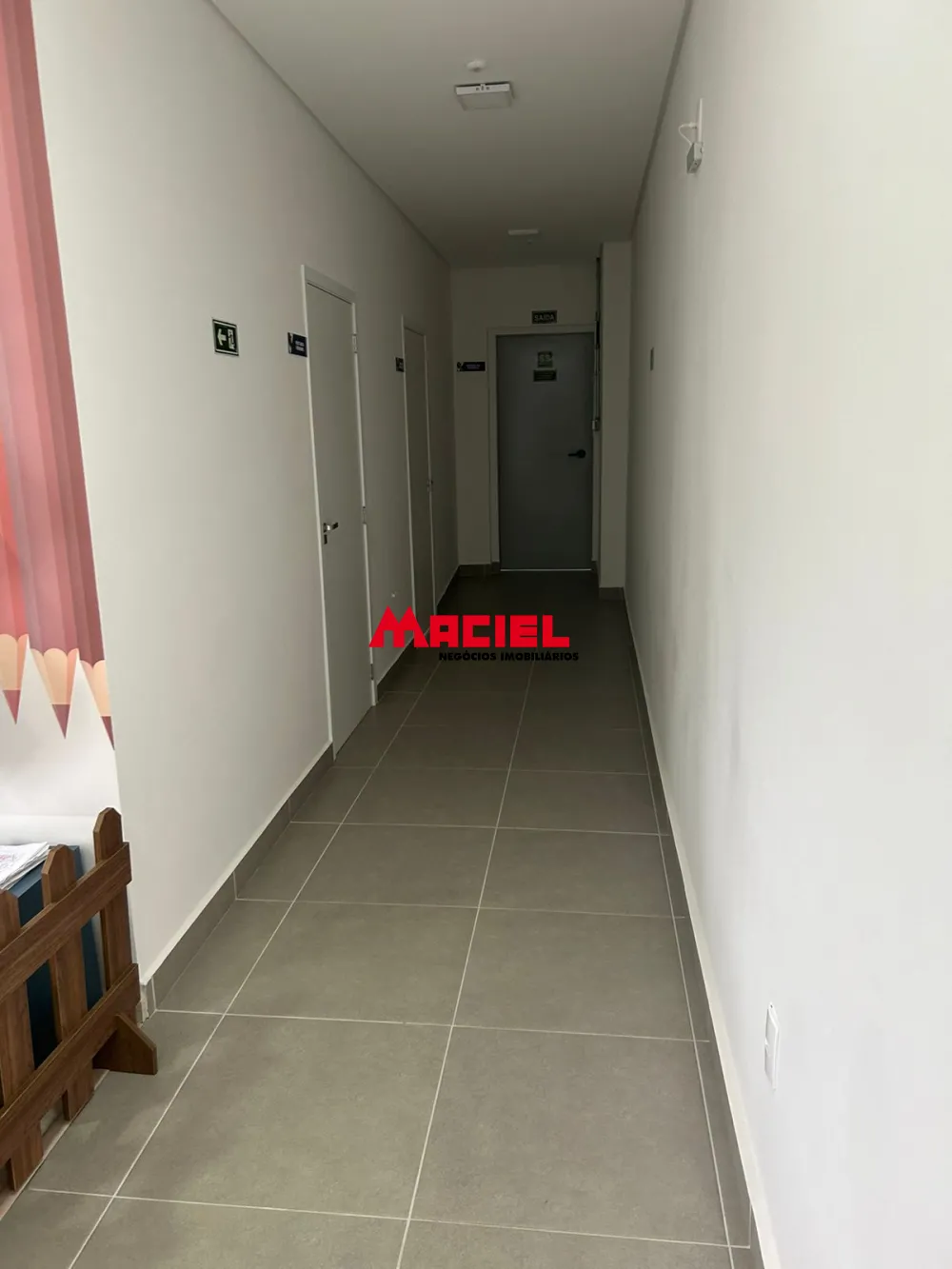 Alugar Apartamento / Padr&atilde;o em S&atilde;o Jos&eacute; dos Campos R$ 2.300,00 - Foto 6