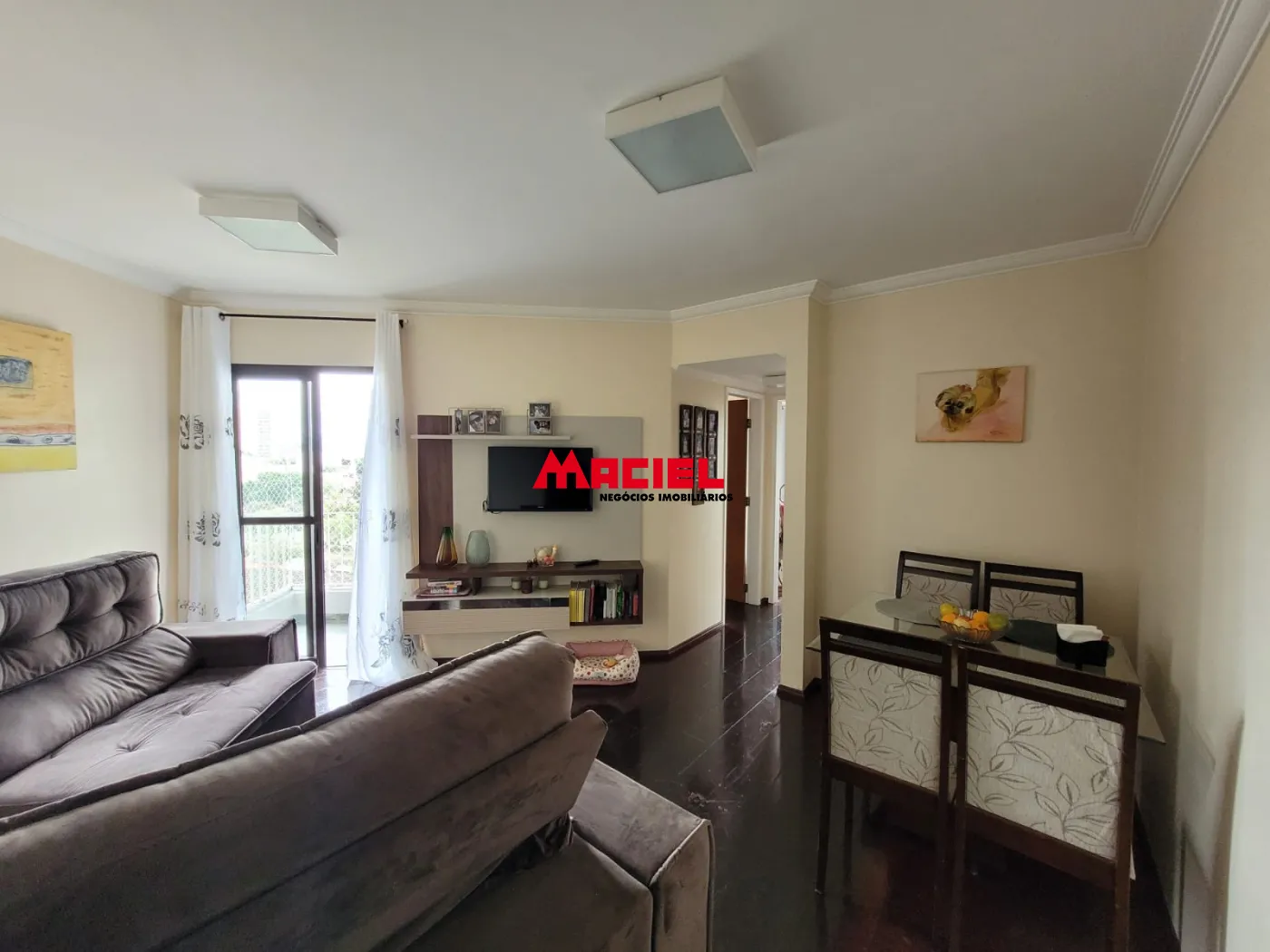 Comprar Apartamento / Padr&atilde;o em S&atilde;o Jos&eacute; dos Campos R$ 380.000,00 - Foto 3