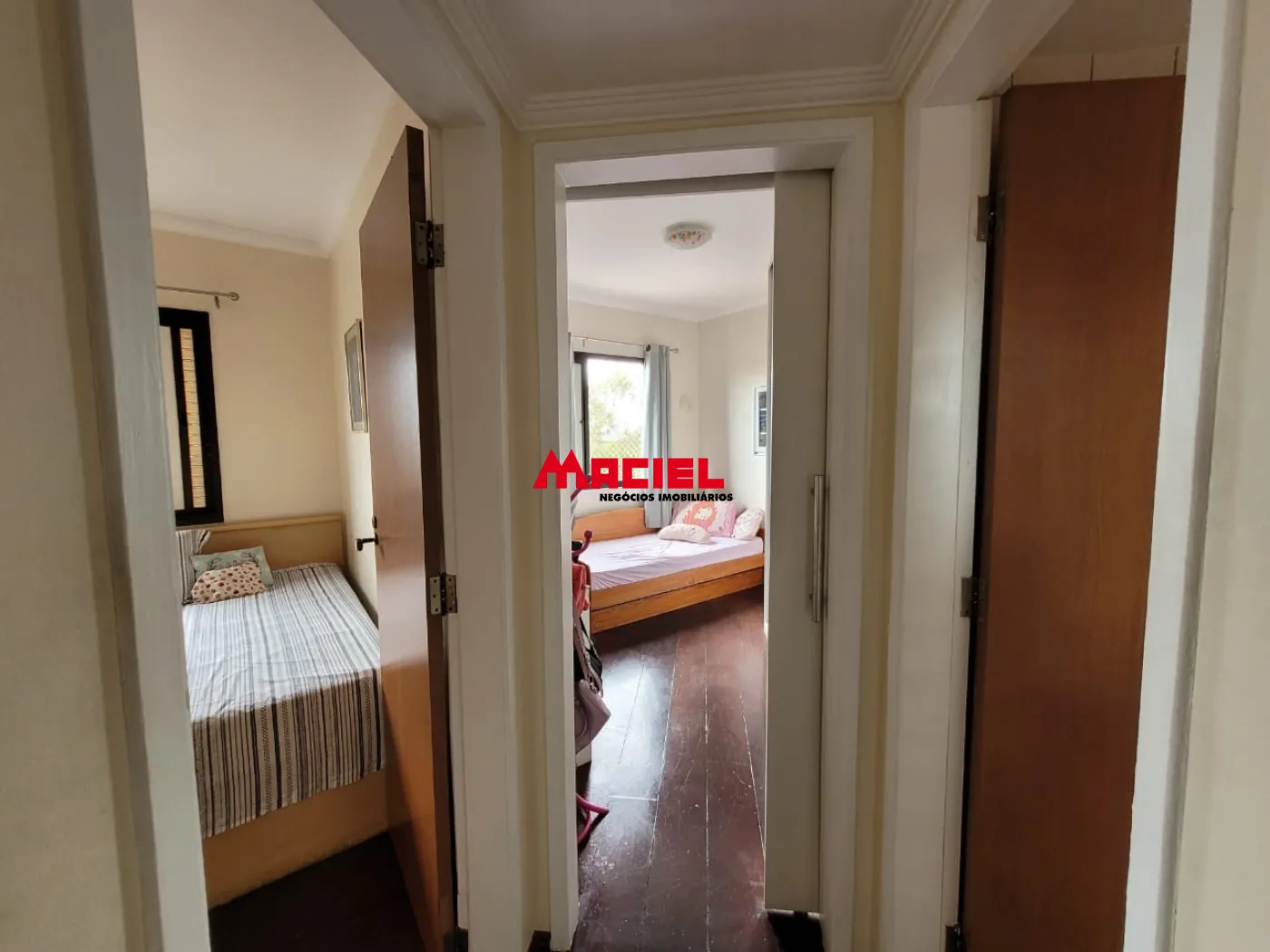 Comprar Apartamento / Padr&atilde;o em S&atilde;o Jos&eacute; dos Campos R$ 380.000,00 - Foto 8