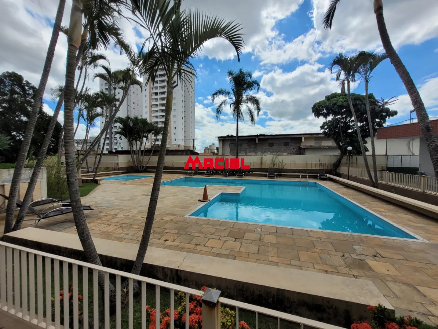 Comprar Apartamento / Padr&atilde;o em S&atilde;o Jos&eacute; dos Campos R$ 380.000,00 - Foto 15