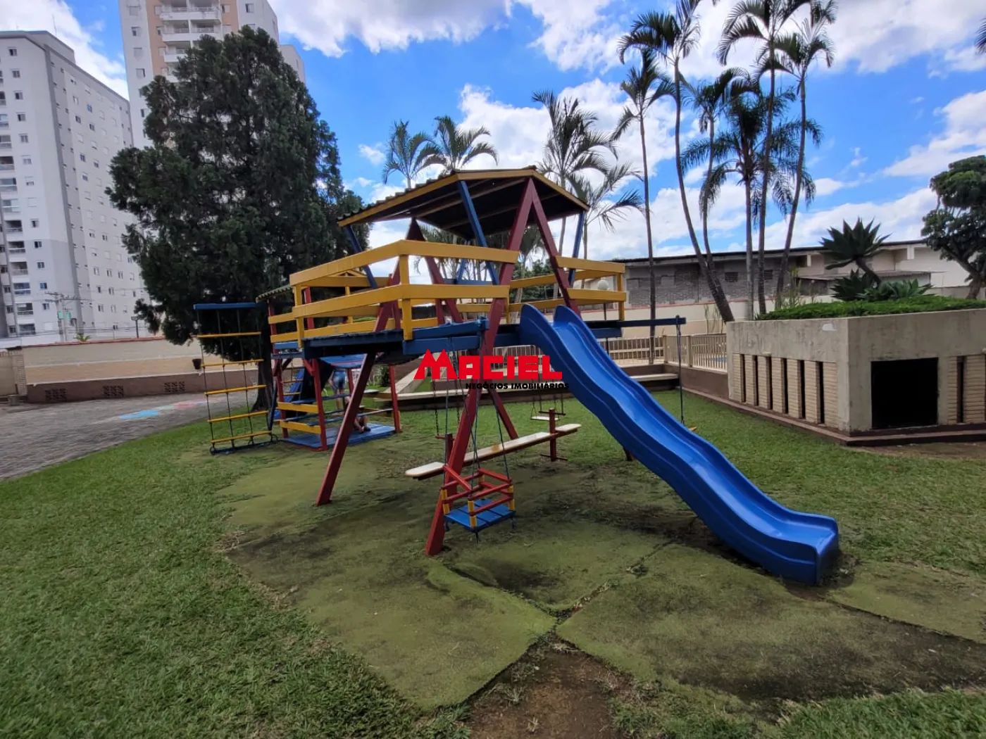 Comprar Apartamento / Padr&atilde;o em S&atilde;o Jos&eacute; dos Campos R$ 380.000,00 - Foto 17